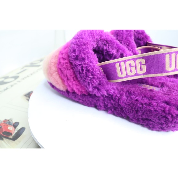 The UGG Fluff Yeah Slide (1097169) is a women's sandal  siz us 12 - Picture 4 of 10